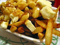 12-poutine.jpg