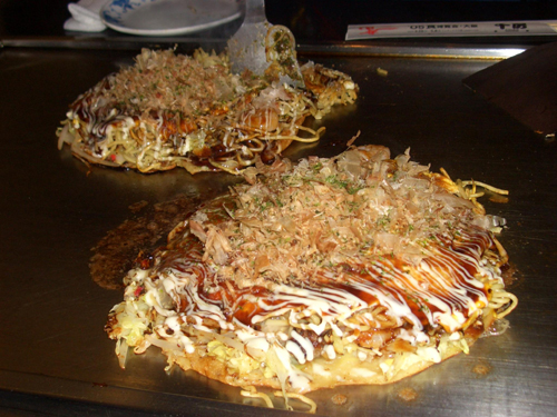 hiroshima-styled-okonomiyaki.jpg