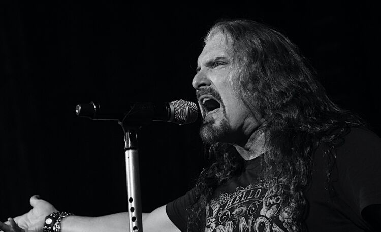 DreamTheaterJamesByJoeKleon-750x458.jpg