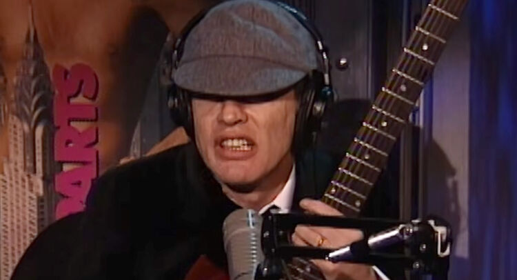 angusyoung126-750x406.jpg