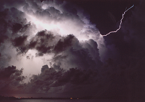 Lightning_083103_2.jpg