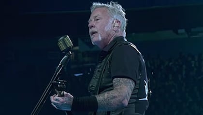 jameshetfieldtorontomay2025_420x237.jpg