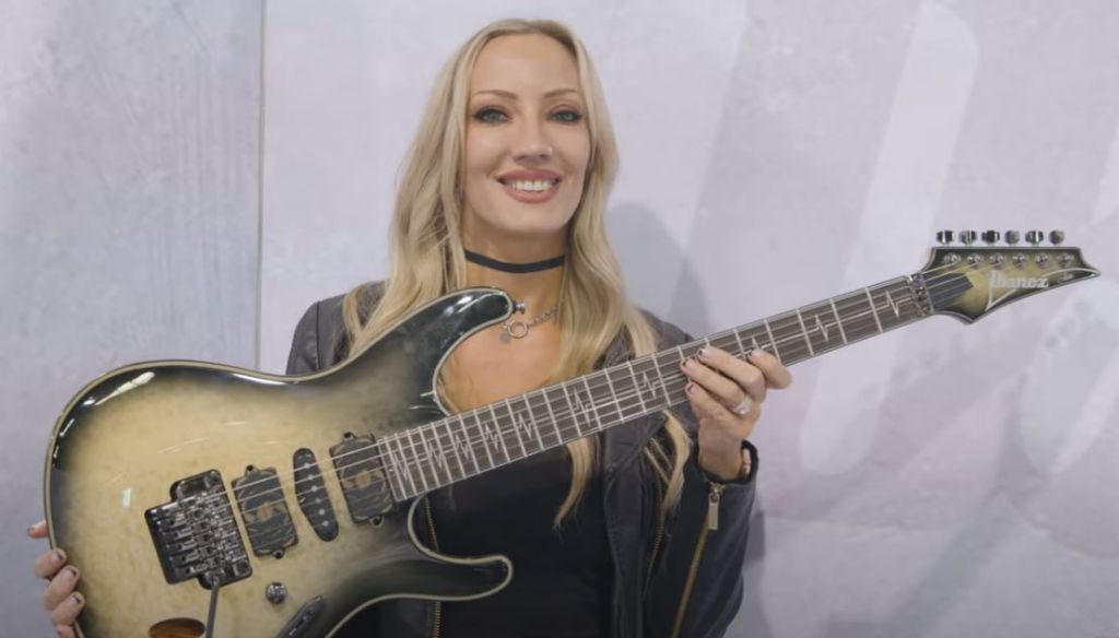 NITA-STRAUSS-JIVA-10-NAMM-2025-1024x584.jpg