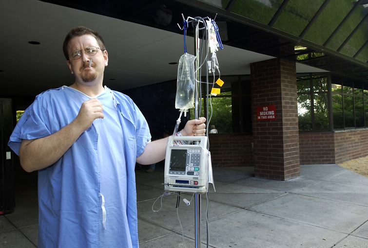 061804-hospital-smoker.jpg