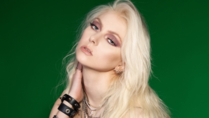 taylormomsensolonov2022_420x237.jpg