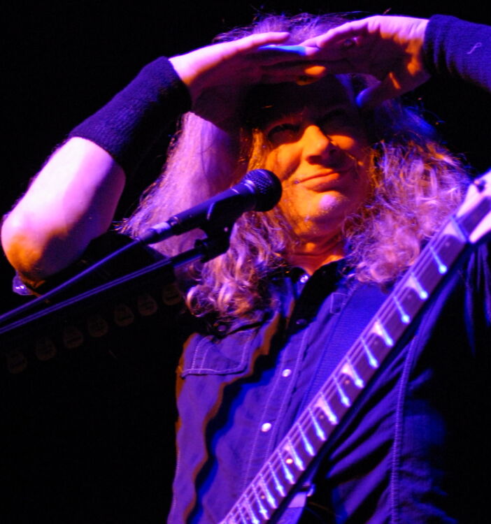 MegadethMustaine25-702x750.jpg