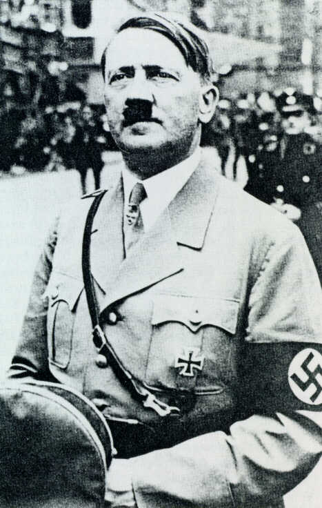 hitler1.jpg