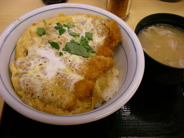 katsudon_and_miso_soup.jpg