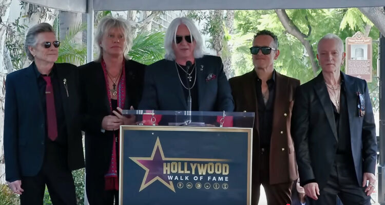 defleppard1025-750x399.jpg