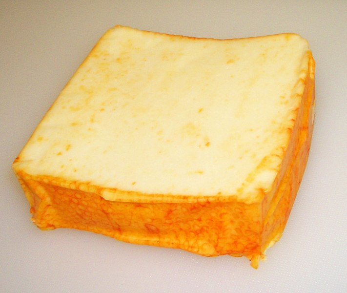 711px-Block_of_Muenster_cheese.jpg