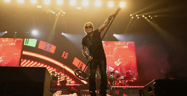 axlrose925-750x386.jpg
