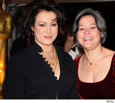 1118_jennifer_tilly_meg_tilly_93067139_getty-1.jpg