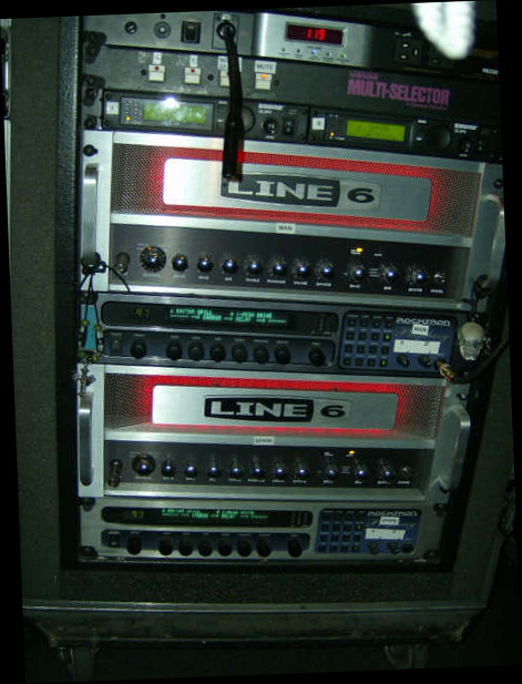 Mustaine-amp-3.jpg