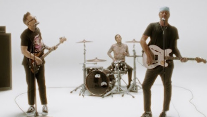 blink182onemorevid_420x237.jpg