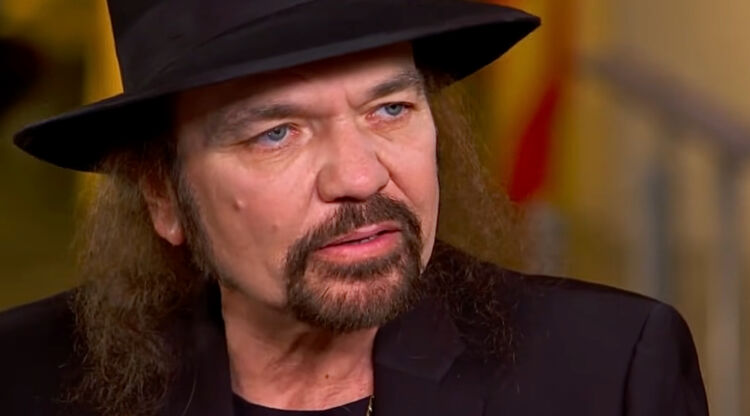 garyrossington1225-750x416.jpg