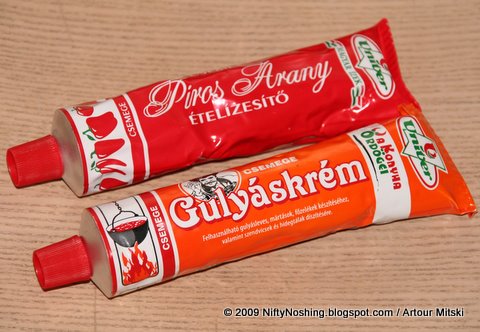 paprikakrem_gulyaskrem_hungarian_goulash_paste.JPG