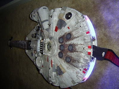 millennium_falcon_guitar.jpg