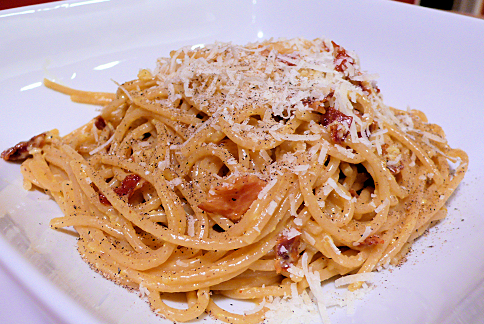 pasta-carbonara-12079510331.jpg