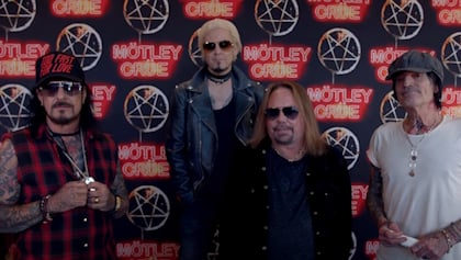 motleycruelogovegassept2025_420x237.jpg