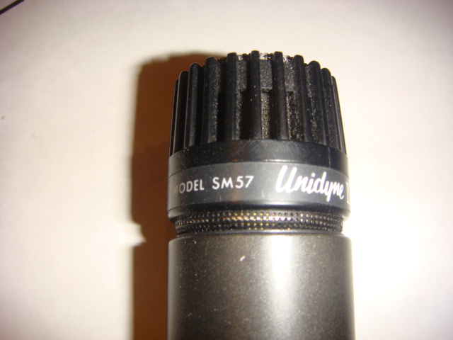 Model%20SM57%20Unidyne%20III.JPG