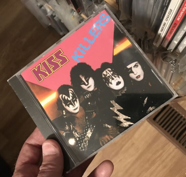 KISSKillers-750x712.jpg