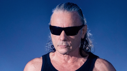 brucedickinsonsolonov2023_cropped_johnmcmurtrie_420x237.jpg