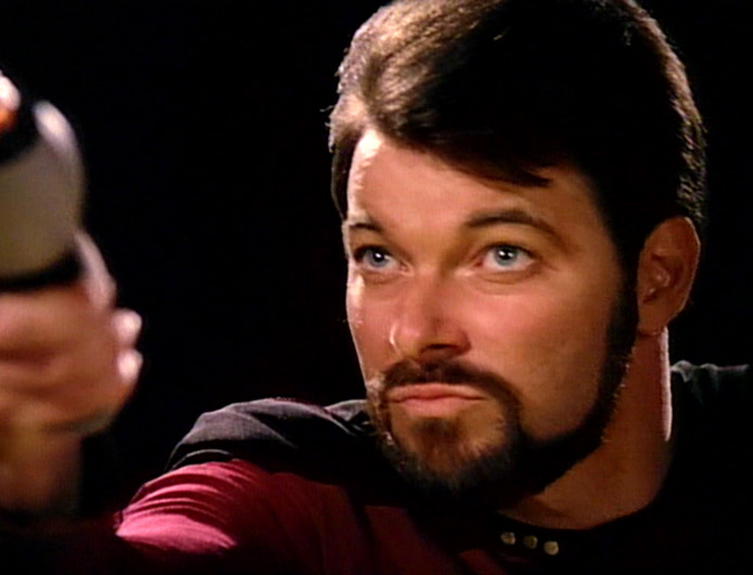 riker-phaser.jpg