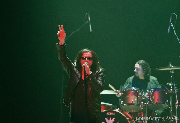 TheCultIan25-750x511.jpg