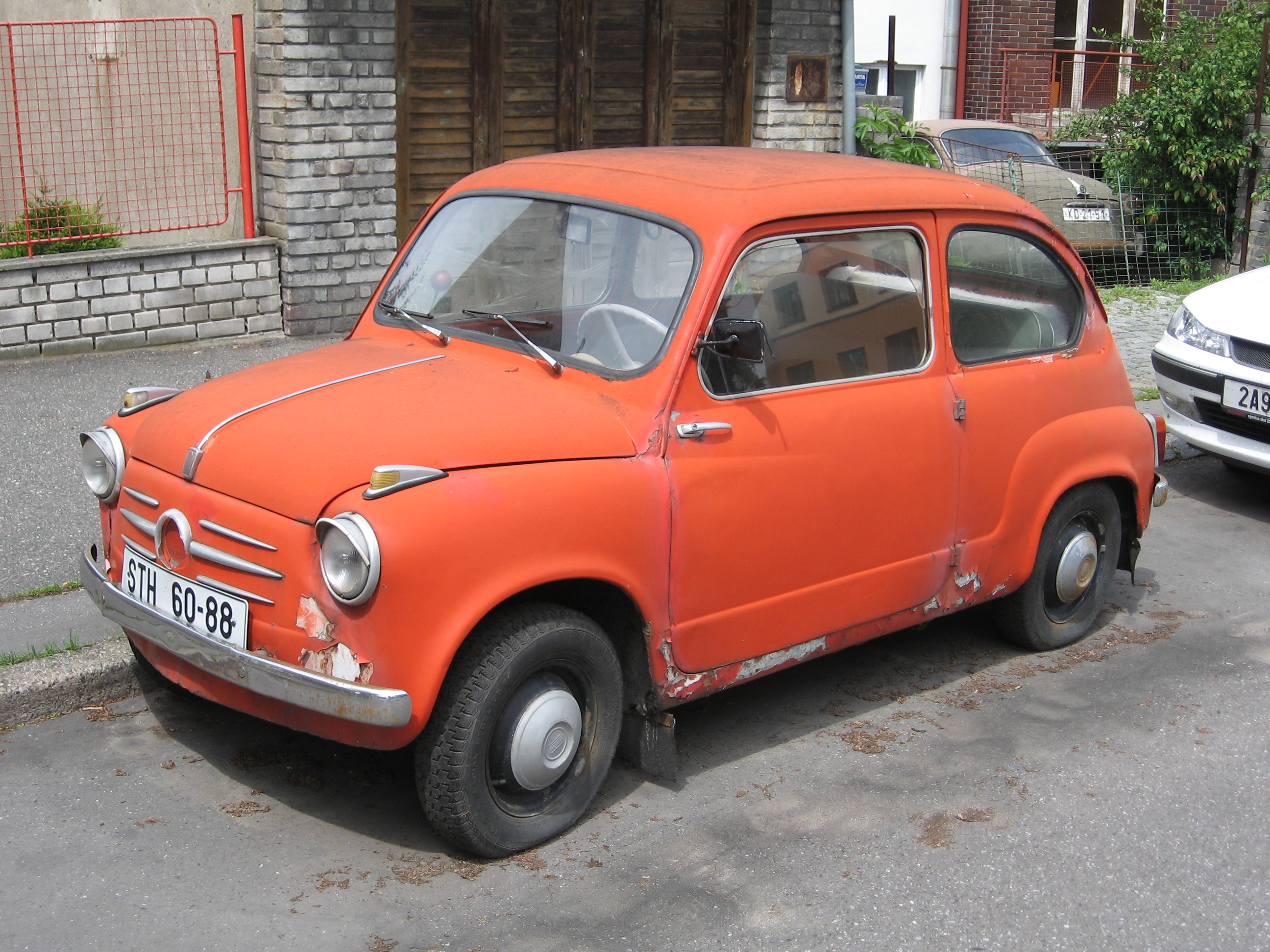 Fiat_600.jpg