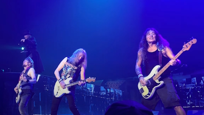 ironmaidenbudamay2025new_420x237.jpg