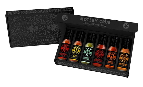 motleycruehotsauce2.jpg