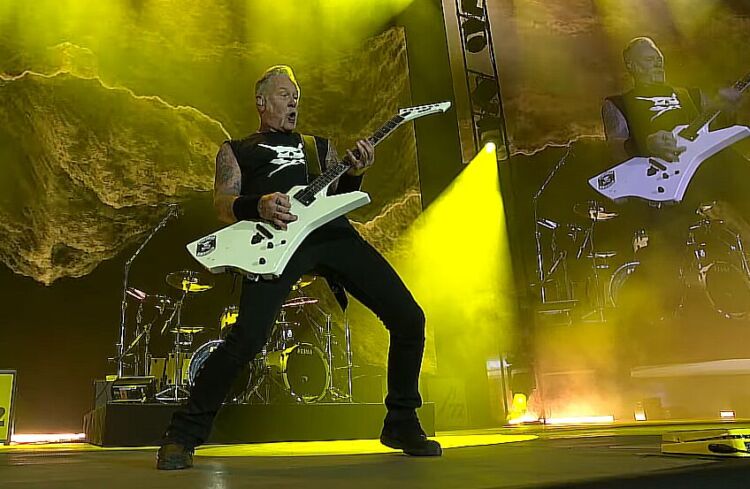 Metallica241125-750x489.jpg