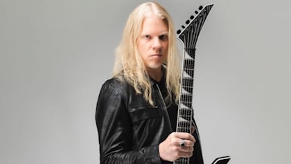 jeffloomisnov2025fender_420x237.jpg