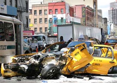 2005_04_taxicrash.jpg