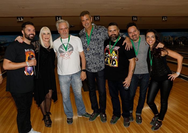 bowlforronnie2019_7.jpg