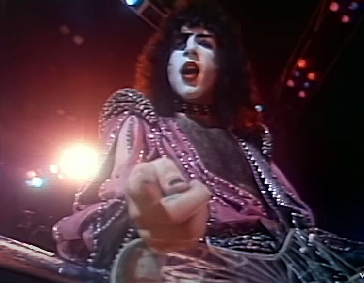 PaulStanley1979-750x585.jpg