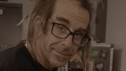 randyblythearmup2022_420x237.jpg