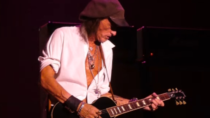 joeperryapril2023live_420x237.jpg