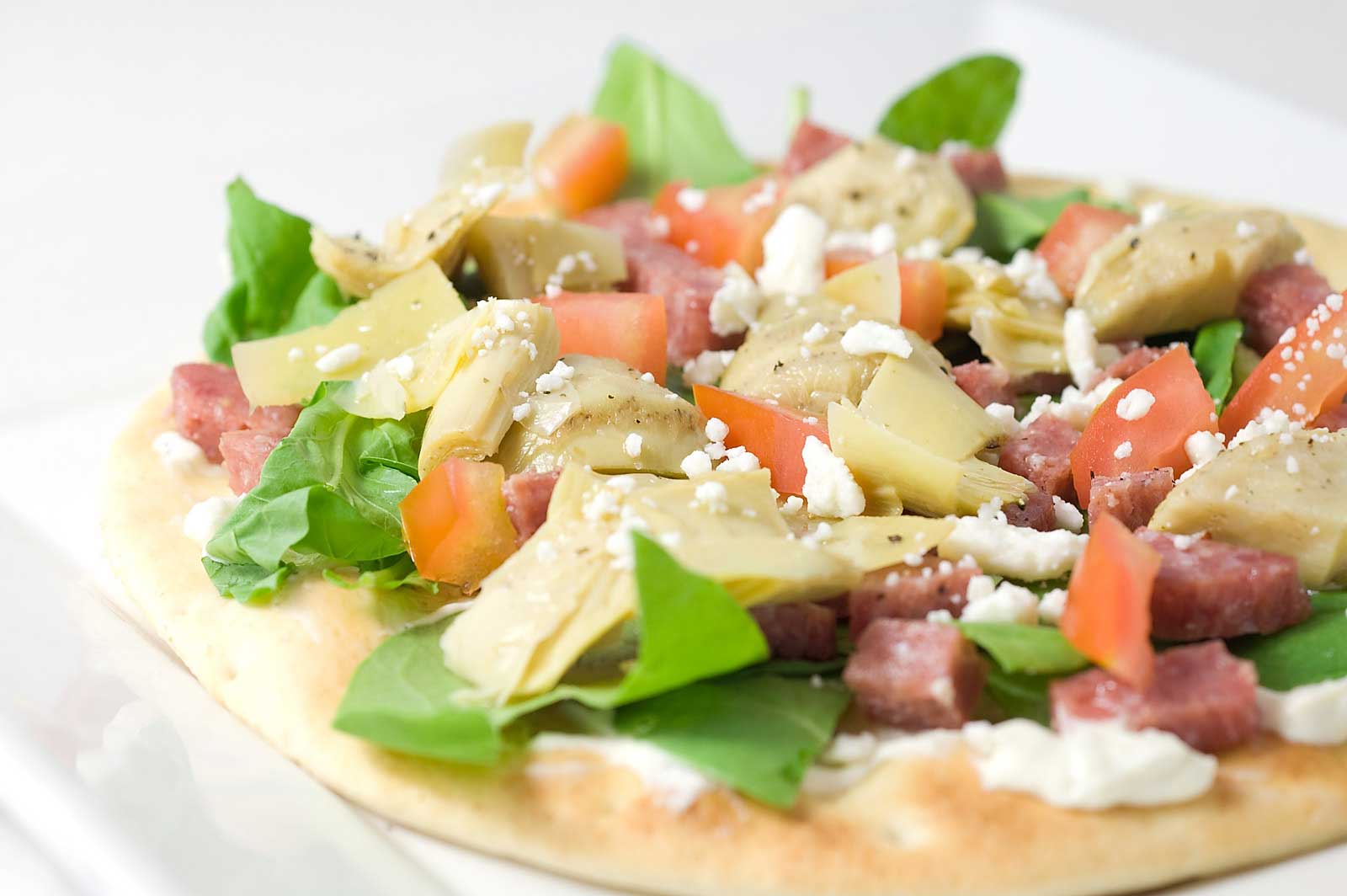 flat-bread-pizza-with-salami-and-arugula.jpg