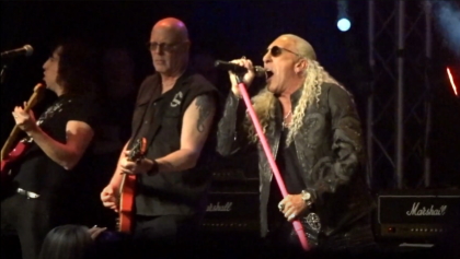 twistedsisterreunionjan2023_420x237.jpg