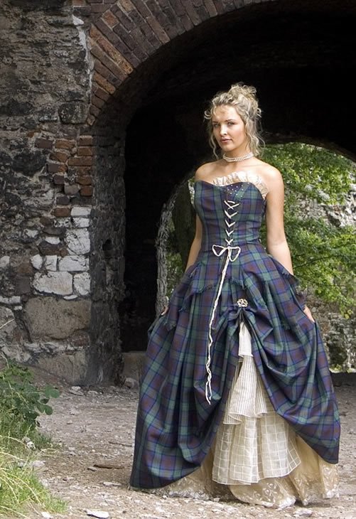 Tartan_Corset_Gown_Tartan_Dress.jpg