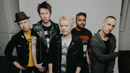 sum41bandmay2023_ashleyosborn_420x237.jpg