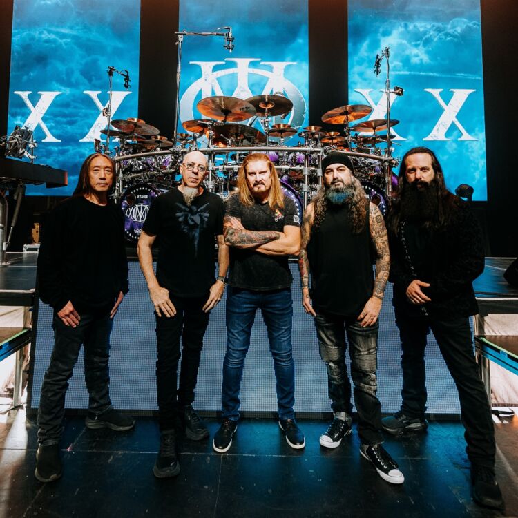 DreamTheater090525-750x750.jpg