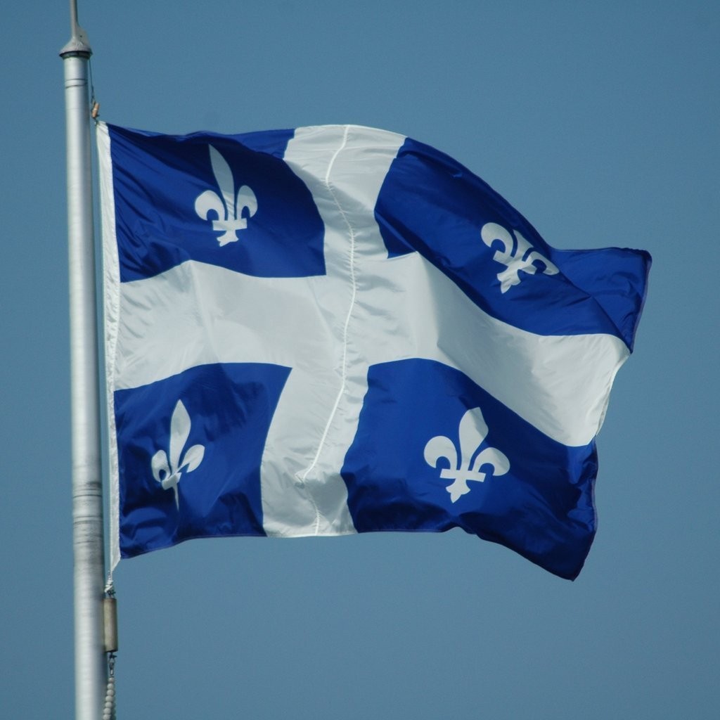 drapeau_du_quebec.jpg