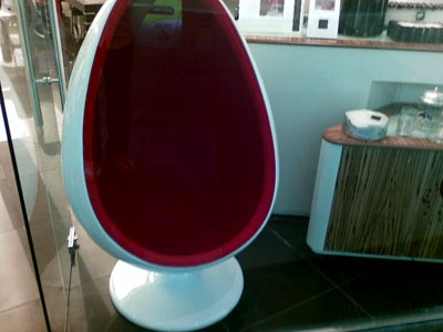 eggchair.jpg