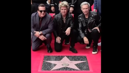greendayhollywoodwalkmay2025_420x237.jpg