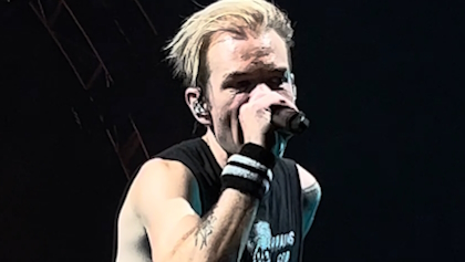 deryckwhibleysum41sept2023live_420x237.jpg
