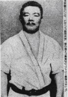 Mitsuyo%20Maeda%20young%20in%20gi.jpg