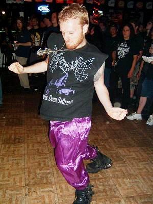 blackmetalyoqp9.jpg