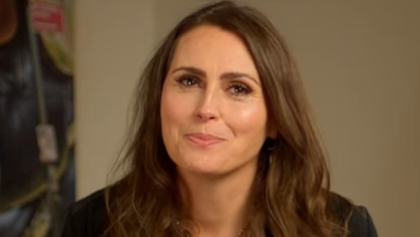 sharondenadelwithintemptationbleedvidmsg_420x237.jpg